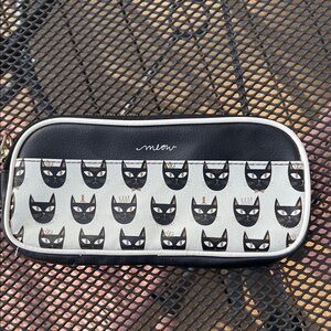 Meow Cat Print Clutch